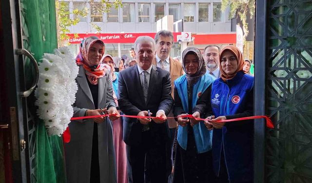 Antalya Müftülüğü 'İyilik Atölyesi' açıldı