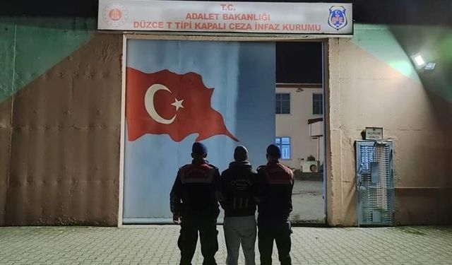 Aranan 10 kişi jandarma tarafından yakalandı
