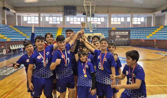 Aşkale İbrahim Polat Ortaokulu il müsabakalarında ikincilik elde etti