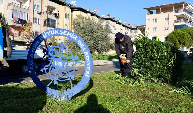 Aydın Büyükşehir'den Nazilli'de temizlik ve bakım çalışması