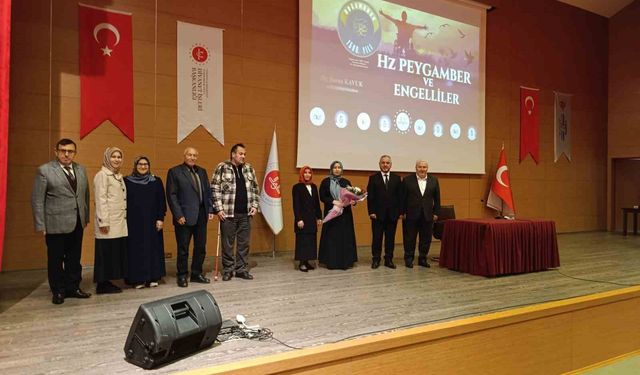Aydın'da 'Peygamberimiz ve Engelliler' konferansı düzenlendi