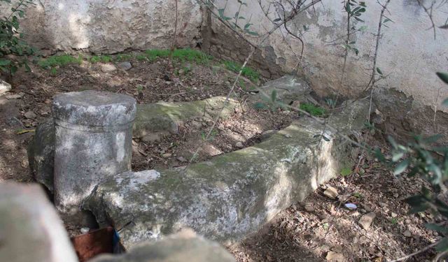 Aydın'ın 'Beybaba'sının mezarı 105 yıl sonra açığa çıktı