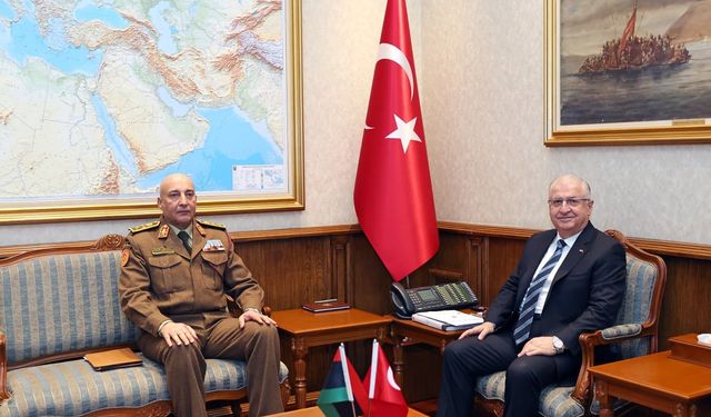Bakan Güler, Libya Genelkurmay Başkanı Al-Haddad'ı kabul etti