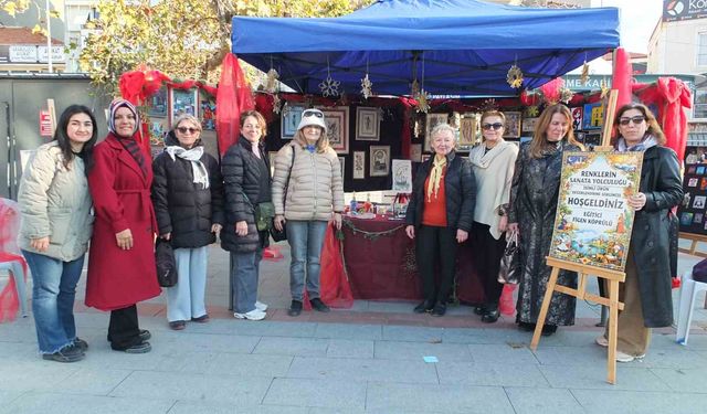Balıkesirli kadınların yaptğı minyatürler büyük ilgi gördü