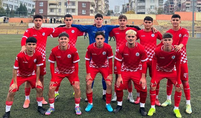 Başiskele Belediyespor ve Körfez Gençlerbirliği berabere kaldı