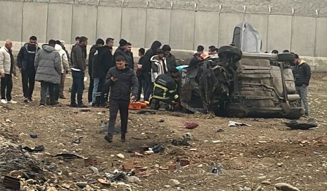 Batman'da otomobil takla attı: 2 yaralı