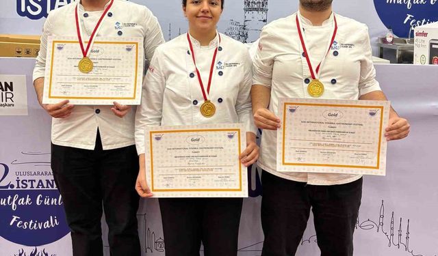 'BAU Gastronomi' öğrencilerine 2 altın madalya