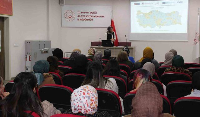 Bayburt'ta kurum personellerine IPARD proje hazırlama eğitimi verildi