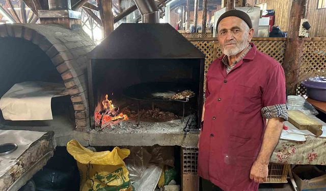 Bin yıllık yemek kültürünü 400 yıllık hana taşıdılar