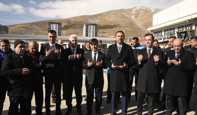 Bitlis'te karla mücadele toplantısı gerçekleştirildi