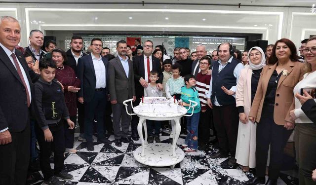 Bizim Ev'in 14'üncü yıl dönümü coşkuyla kutlandı