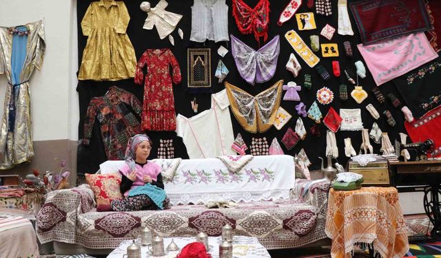 Bu kareler film setinden değil, ilkokuldan