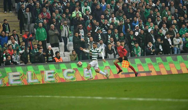 Bursaspor sahasında Aliağa FK ile golsüz berabere kaldı