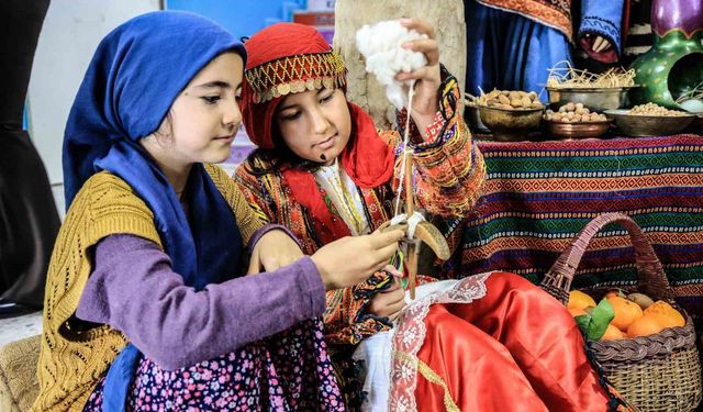 Çamelili minik öğrenciler Yöresel Kültür Şöleninde yöresel kültürlerini öğrendi