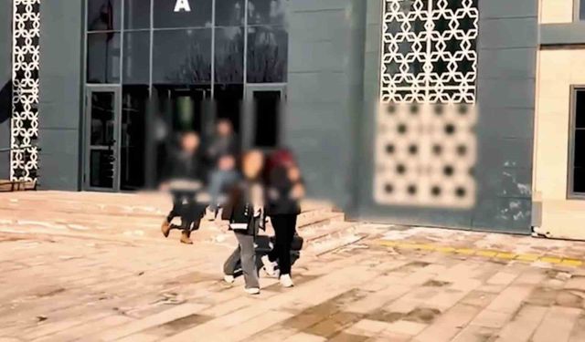 Çanakkale'de uyuşturucu operasyonu; 3 tutuklama