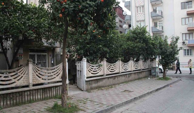 Çatıdan düşen genç hayatını kaybetti