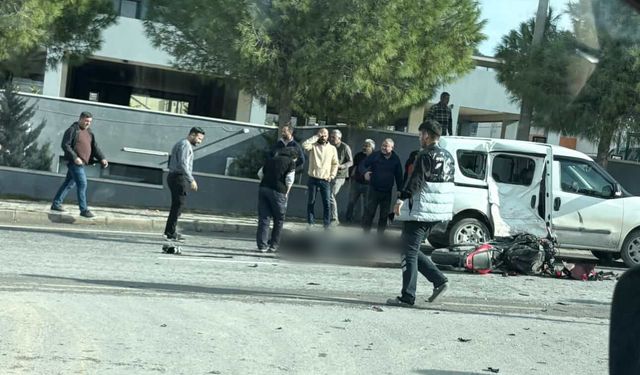 Çeşme'de motosiklet kazası: 1 ölü, 1 yaralı