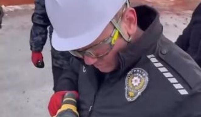 Çevik kuvvet polisine ''Enkazda Arama ve Kurtarma Temel Eğitimi''