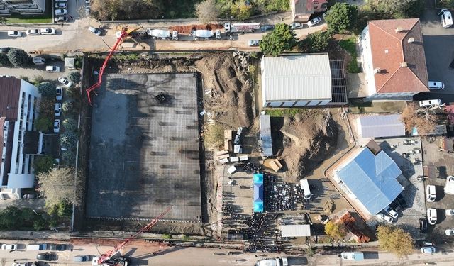 Çiftlik Ulu Cami'nin temeli törenle atıldı