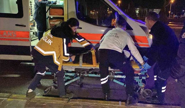 Çorum'da motosiklet yayaya çarptı: 2 yaralı