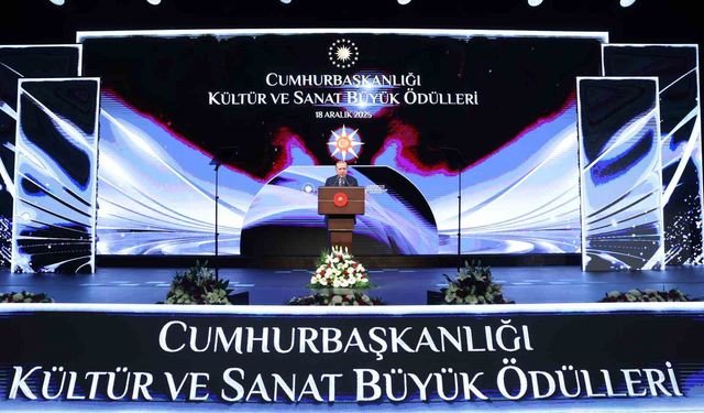 Cumhurbaşkanı Erdoğan: 'Filistin halkının yanında eğilmeden, bükülmeden dimdik duruyoruz'