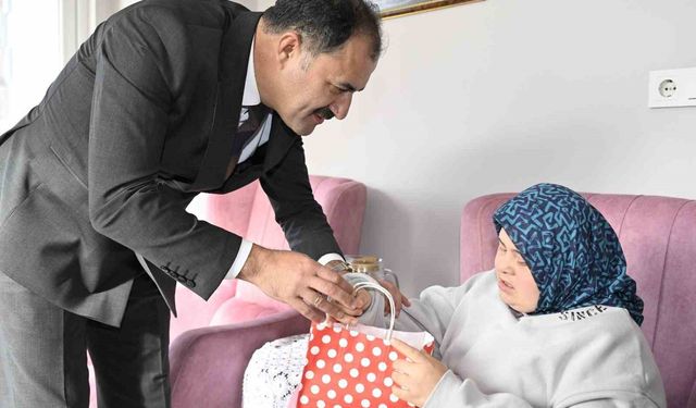 Demirci'de 3 Aralık Dünya Engelliler Günü kutlandı