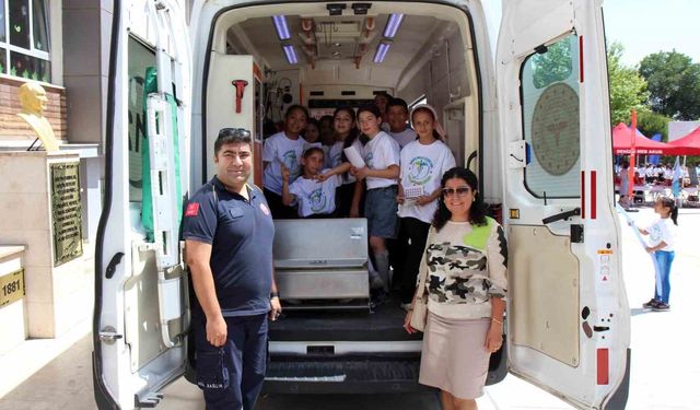 Denizli'de gelen 475 bin çağrıda 104 bin hastaya ambulans hizmeti verildi
