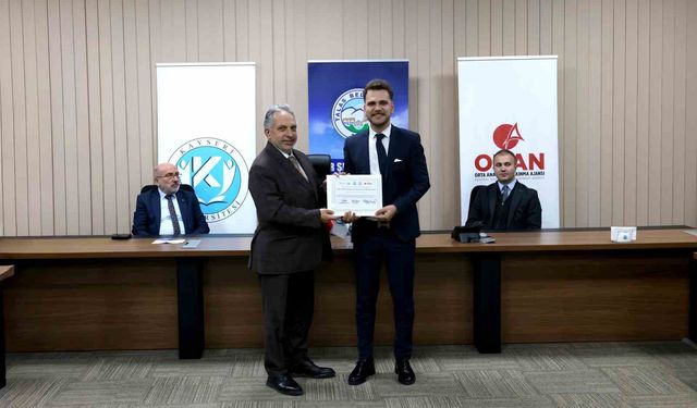 Dijital Görselleştirme ve Tasarım Araçları Eğitimi tamamlandı