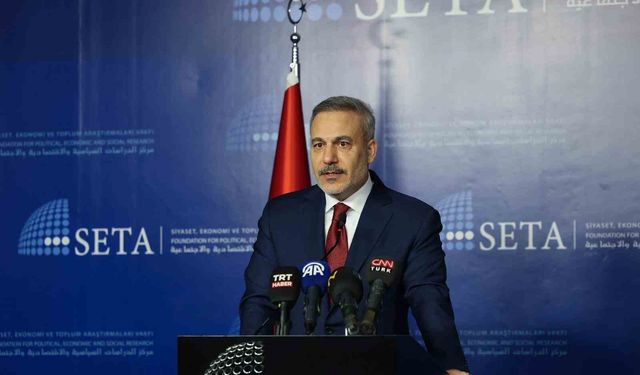 Dışişleri Bakanı Fidan: 'Elinizdeki silahlı unsurlar Suriye yönetiminin emrine girmek zorundadır'