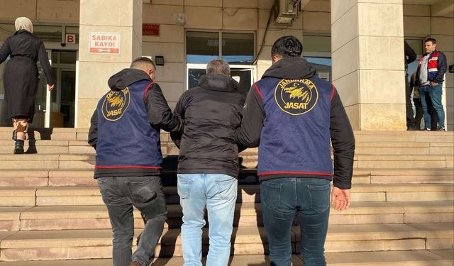 Diyarbakır'da haklarında kesinleşmiş hapis cezası bulunan 120 kişi yakalandı