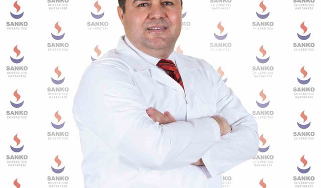 Doç. Dr. Tanrıverdi: 'HIV, tüm yaş gruplarında enfeksiyona neden olan bir virüstür'