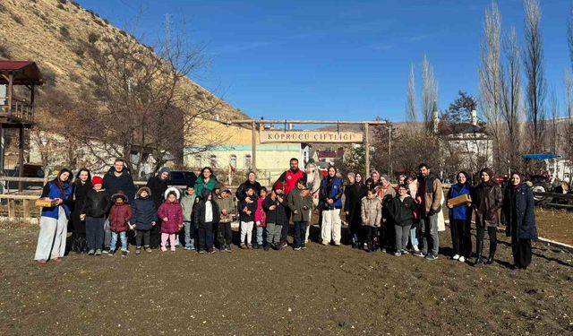 Dünya Engelliler Günü'nde Bayburt'ta öğrenciler için binicilik etkinliği düzenlendi