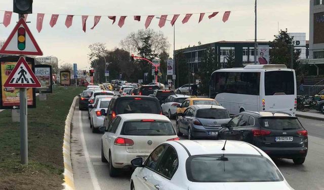 Edirne'de trafiğe kayıtlı araç sayısı 207 bin 555'e ulaştı