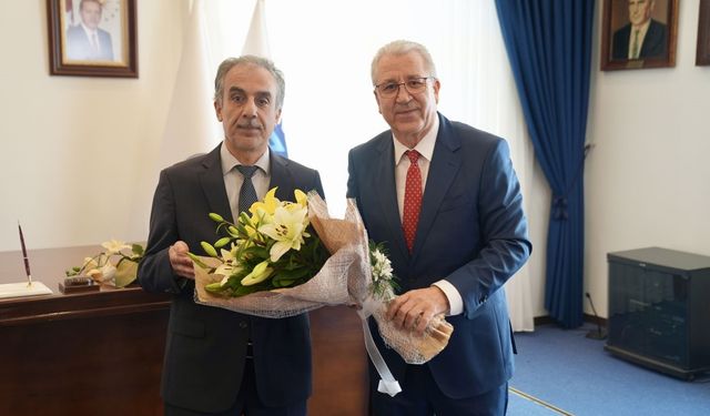 Ege Üniversitesinin yeni rektörü Prof. Dr. Musa Alcı göreve başladı