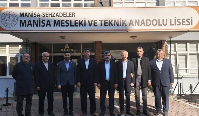 Eğitimcilerin sesi Şehzadeler'de yükseldi