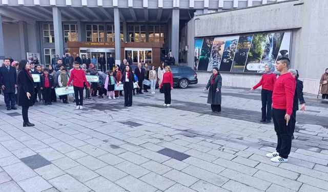 Engeliler Günü törenle kutlandı