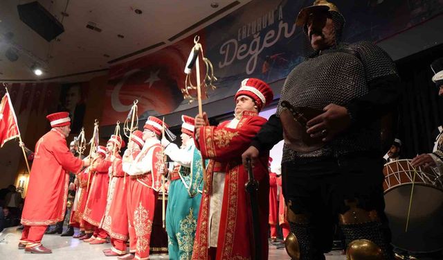 Engelleri aştılar, mehterle coşturdular