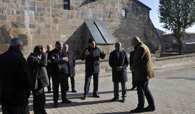 Esenlik Külliyesinde 8 milyon liralık dayanışma örneği