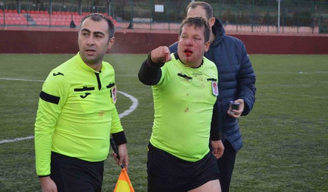 Eskişehir'de hakeme saldırı kameraya yansıdı