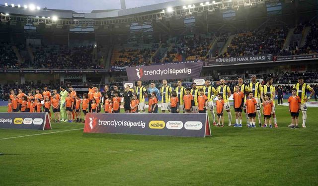 Fenerbahçe, Başakşehir'e konuk olacak