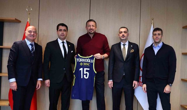 Fenerbahçe'den TBF Başkanı Hidayet Türkoğlu'na ziyaret