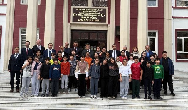 Fırat Üniversitesi Bakü'de tanıtıldı