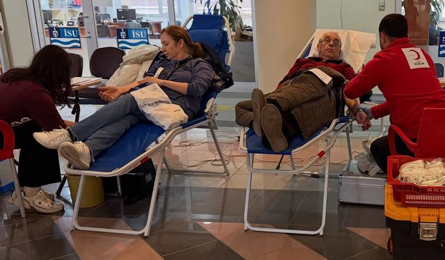 Gölcük'te kan bağışı etkinliği