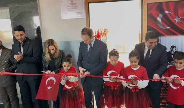 Güçlükonak'ta köy okulunda kütüphane açıldı