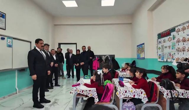 Hatay'da yapımı tamamlanan 220'inci eğitim yuvasının açılışı gerçekleştirildi