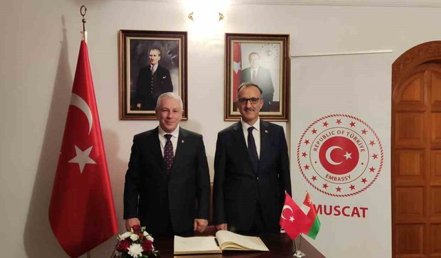 Hava Kuvvetleri Komutanı Kadıoğlu'ndan Umman'a ziyaret