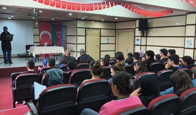 Haydar Aliyev, vefatının 22. yılında Haydar Aliyev Fen Lisesi'nde anıldı