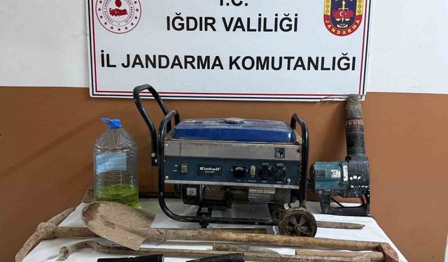 Iğdır'da kaçak kazı operasyonu: 4 şüpheli gözaltında