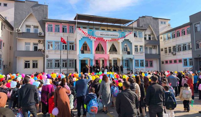 İlkokul öğrencileri bando takımı ile eğlendi
