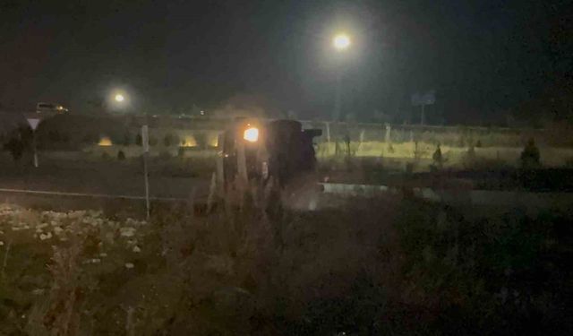 İşçi servisi yayaya çarpıp takla attı: 1 ölü, 4 yaralı